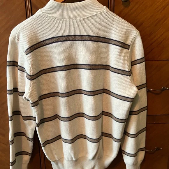 L.L. Bean Men's Cream and Black Striped Crewneck Sweater 100% cotton preppy M - Picture 6 of 9
